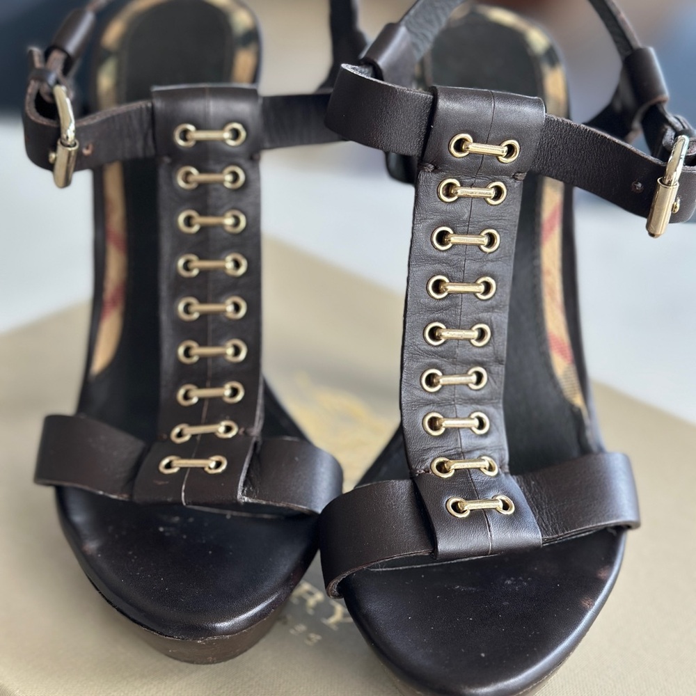Burberry Brown Platform High Heeled Sandals with Gold Hardware - Picture 2 of 14